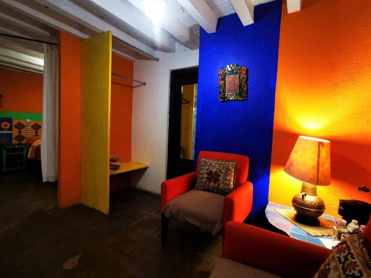 Casa De Los Espiritus Alegres By Rotamundos Guanajuato Kamer foto